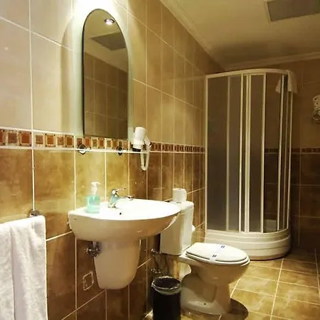 Otel Larissa Kemer